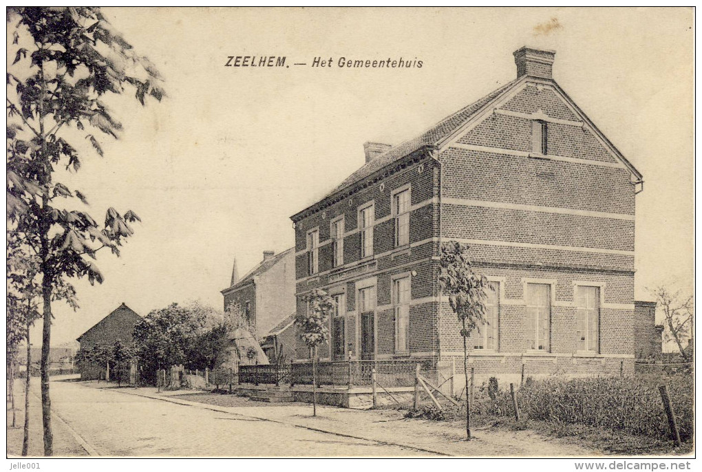 Zeelhem Halen Het Gemeentehuis ( En Omgeving) 1914 - Halen
