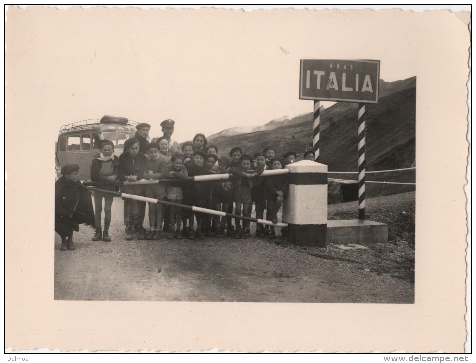 Photo Originale Autobus SATA Barcelonnette à La Frontière Italienne - Automobiles