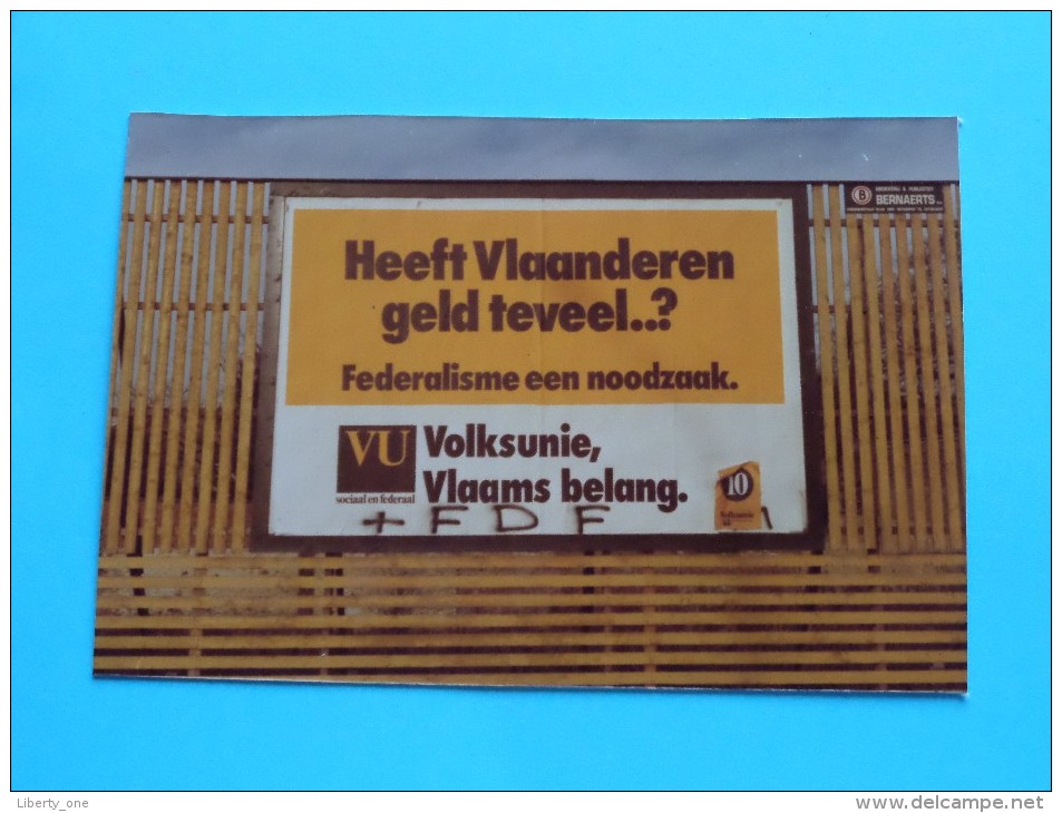 Foto´s Van Affiches POLITIEK ( Volksunie / Vlaams Belang - 2 Stuks ) Anno 1978 Antwerpen ( Details See Photo ) !! - Affiches