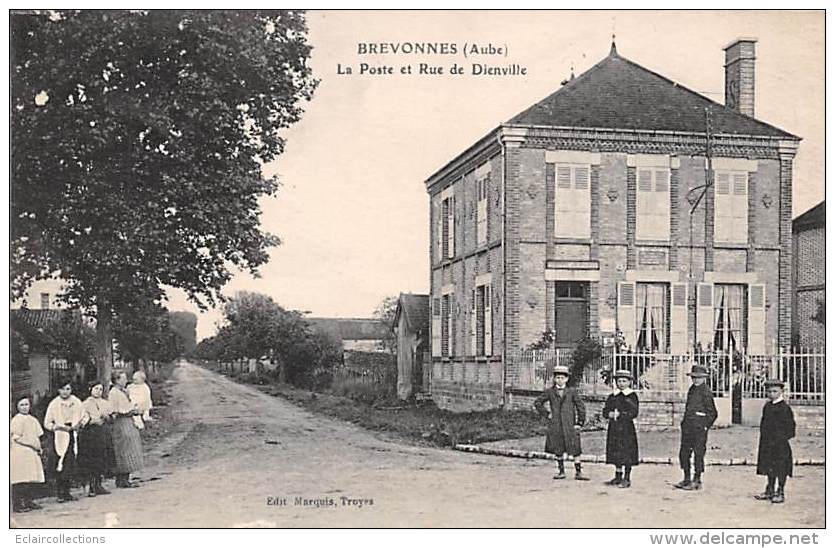 Brevonnes      10     La Poste Et Rue De Dienville - Sonstige & Ohne Zuordnung