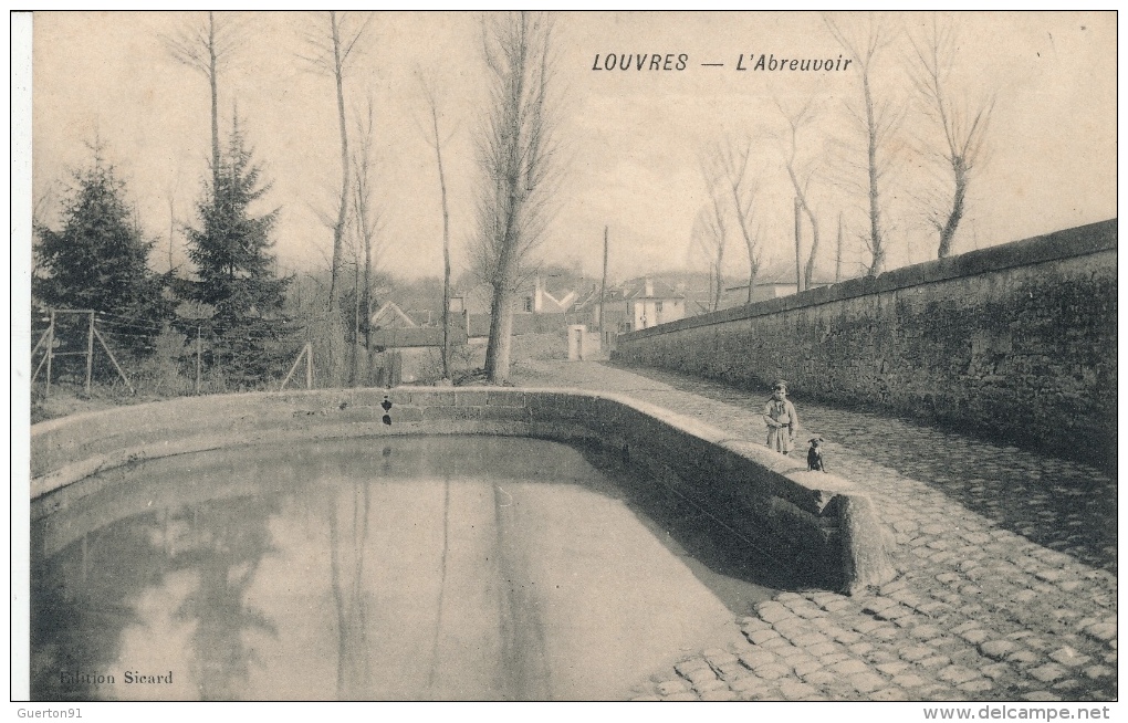 ( CPA 95 )  LOUVRES  /  L'Abreuvoir  - - Louvres