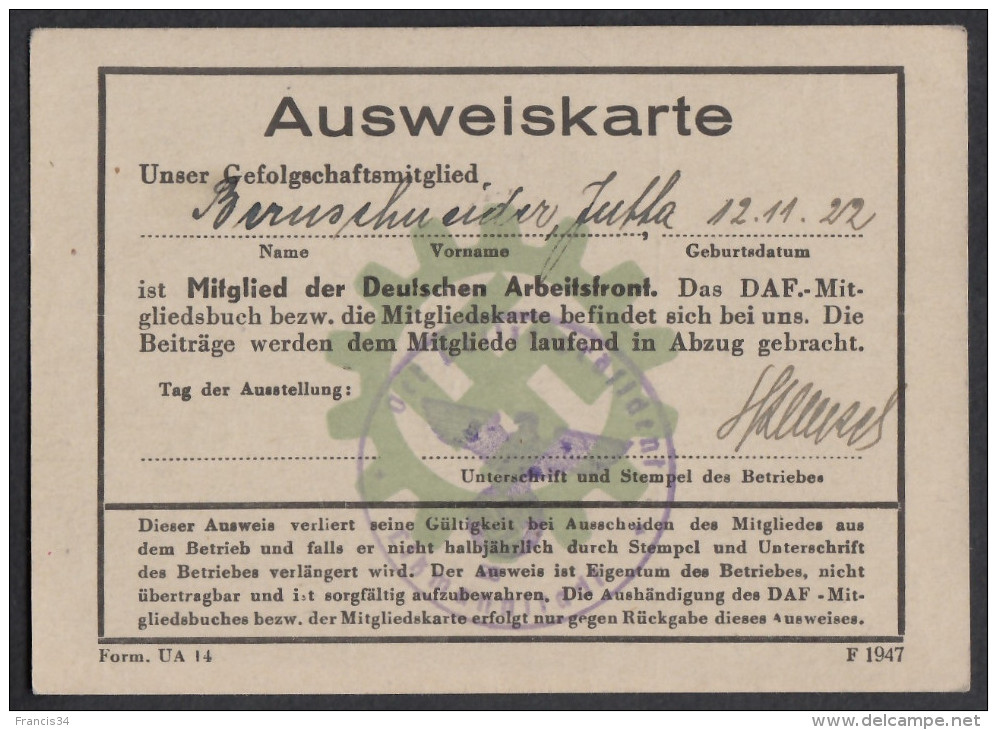 Petit Lot " Ausweis " Papiers D'identités - 1941/1944 ( Comprenant 4 Cartes ) - 1939-45