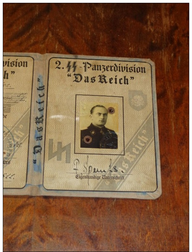 WW2 German, Nazi, 2. SS Panzerdivision Panzergrenadier Das Reich  ID, Document Auswies, Not Original - 1939-45