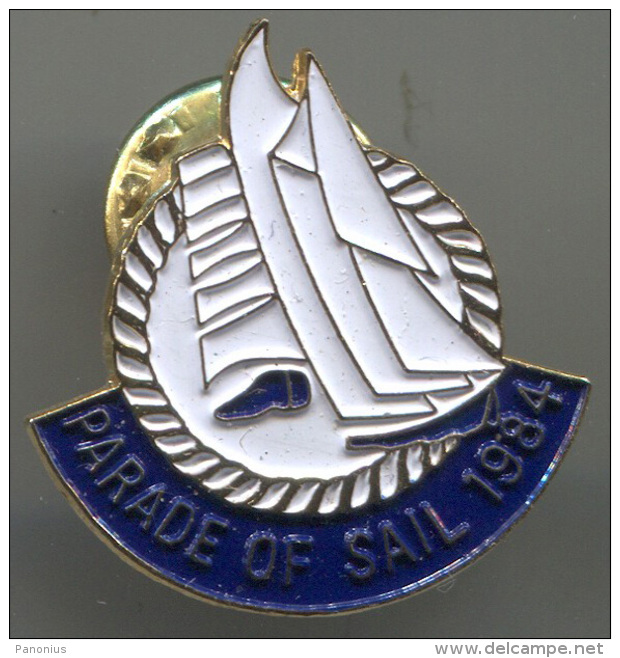 Sailboat, Boat Ship - Parade Of Sail 1984. Vintage Pin, Badge, Abzeichen - Segeln