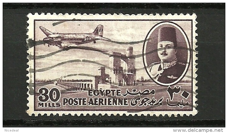 Timbre Afrique Egypte Roi Farouk Avion Dakota DC3 Survolant Un Barrage 30 Mills 1947 Lilas Brun Oblitéré - Gebruikt