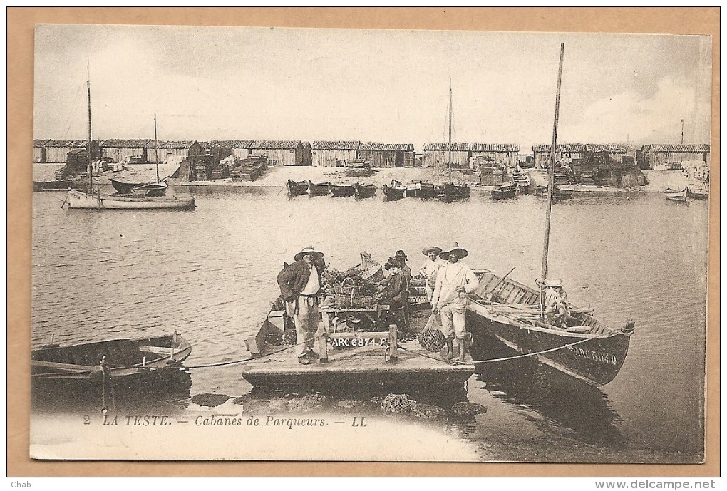 2. LA TESTE. -- Cabanes De Parqueurs - Pêche - Pêcheur - BARQUE - BATEAU - Autres & Non Classés