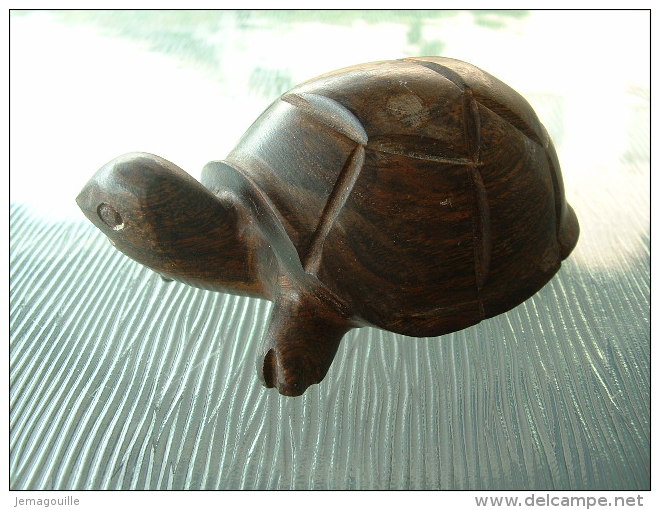 Tortue En Bois - 4-02 - Figurne Longueur 11 Cm - Largeur 6,5 Cm -  Hauteur 5cm - Bois