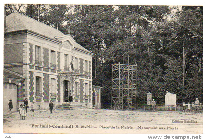 PONTAULT- COMBAULT  - Place De La Mairie - Monument Aux Morts  ...(90739) - Pontault Combault