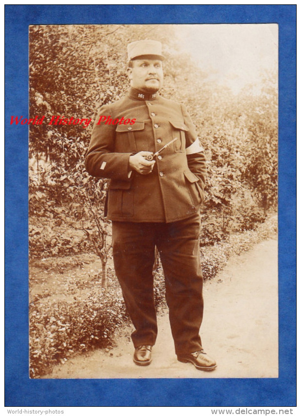 Photo Ancienne - Portrait D´un Officier Poilu Du 161e Régiment Avec Belle Pipe - WW1 - Guerre, Militaire