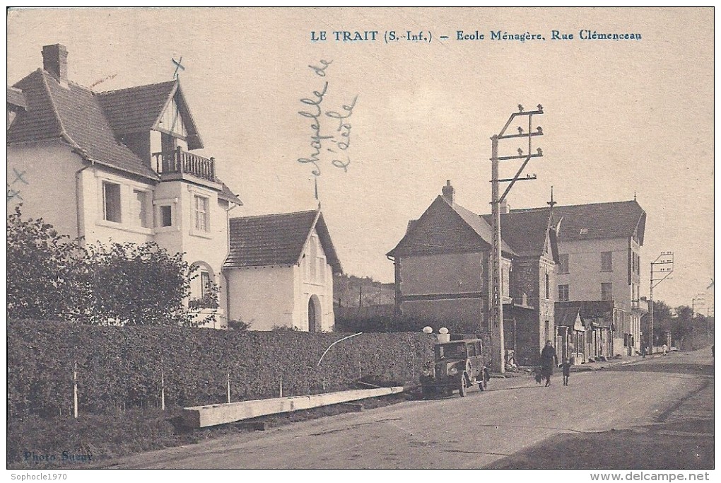 SEINE MARITIME - 76 - LE TRAIT - Ecole Ménagère - Rue Clémenceau - Le Trait