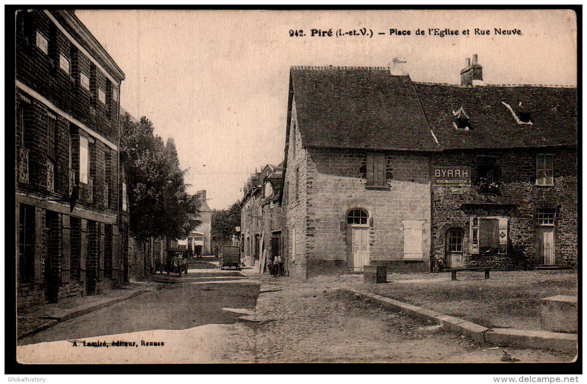 DC2040 - PIRÉ - PLACE DE LÉGLISE ET RUE NEUVE - BYRAH VIN TONIQUE - Autres & Non Classés