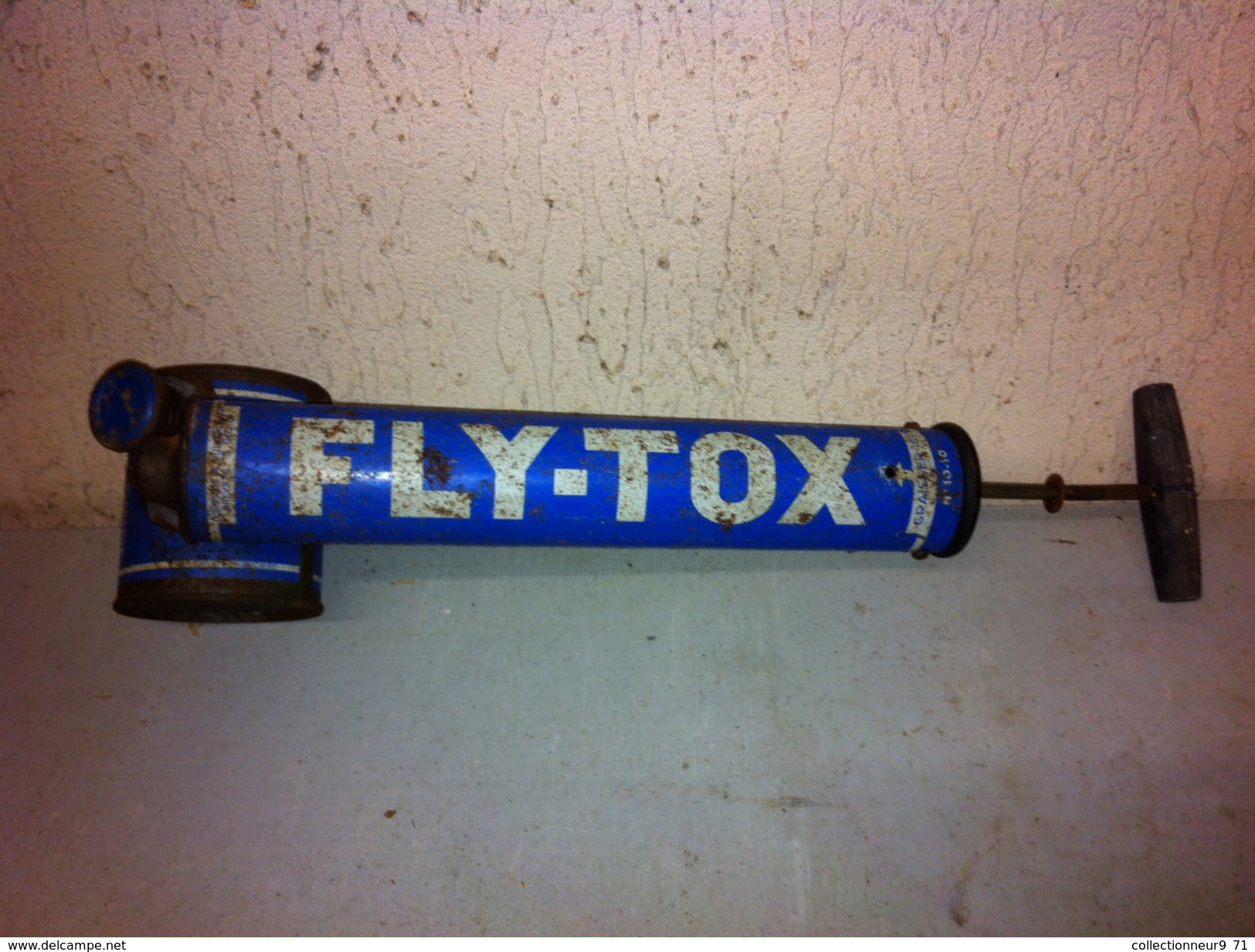 Ancien Pulvérisateur Fly-Tox Collection Déco - Autres & Non Classés