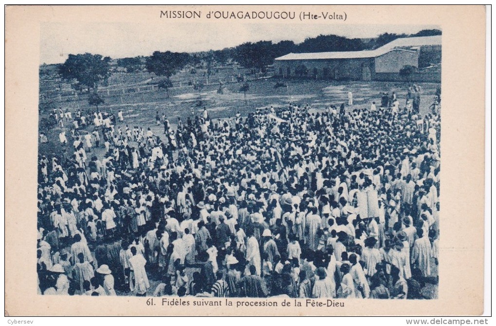 BURKINA-FASO - HAUTE-VOLTA - Mission D'OUAGADOUGOU - Fidèles Suivant La Procession De La Fête-Dieu - Burkina Faso