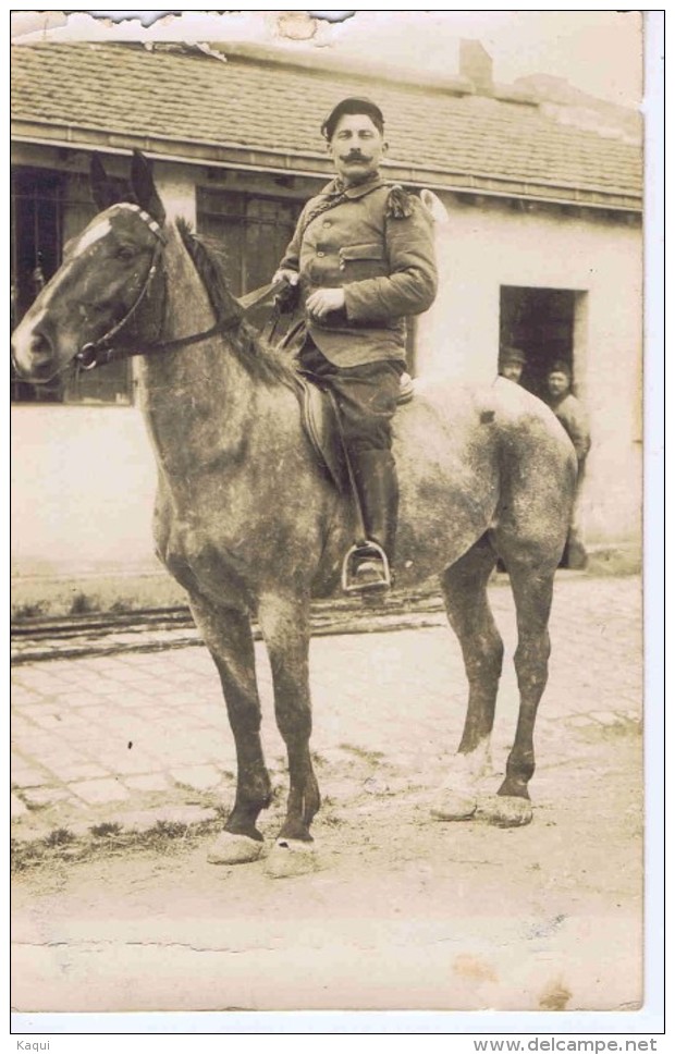 CP PHOTO - Soldat Sur Son Cheval - Personnages