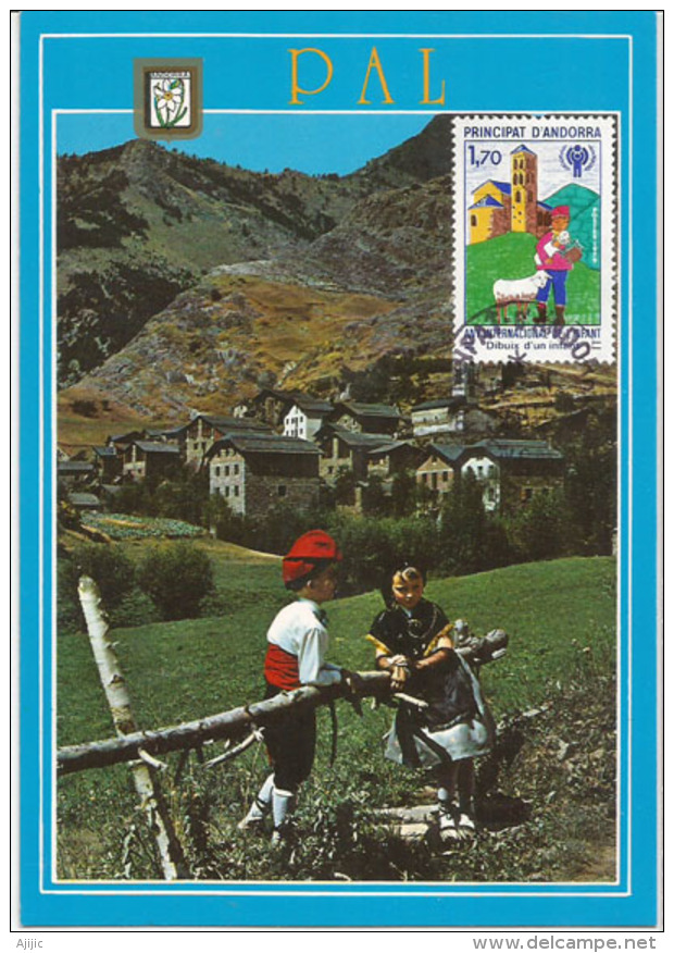 ANDORRE. Village Médiéval De PAL, Avec Enfants En Costume Traditionnels. Belle Carte-maximum - Maximum Cards