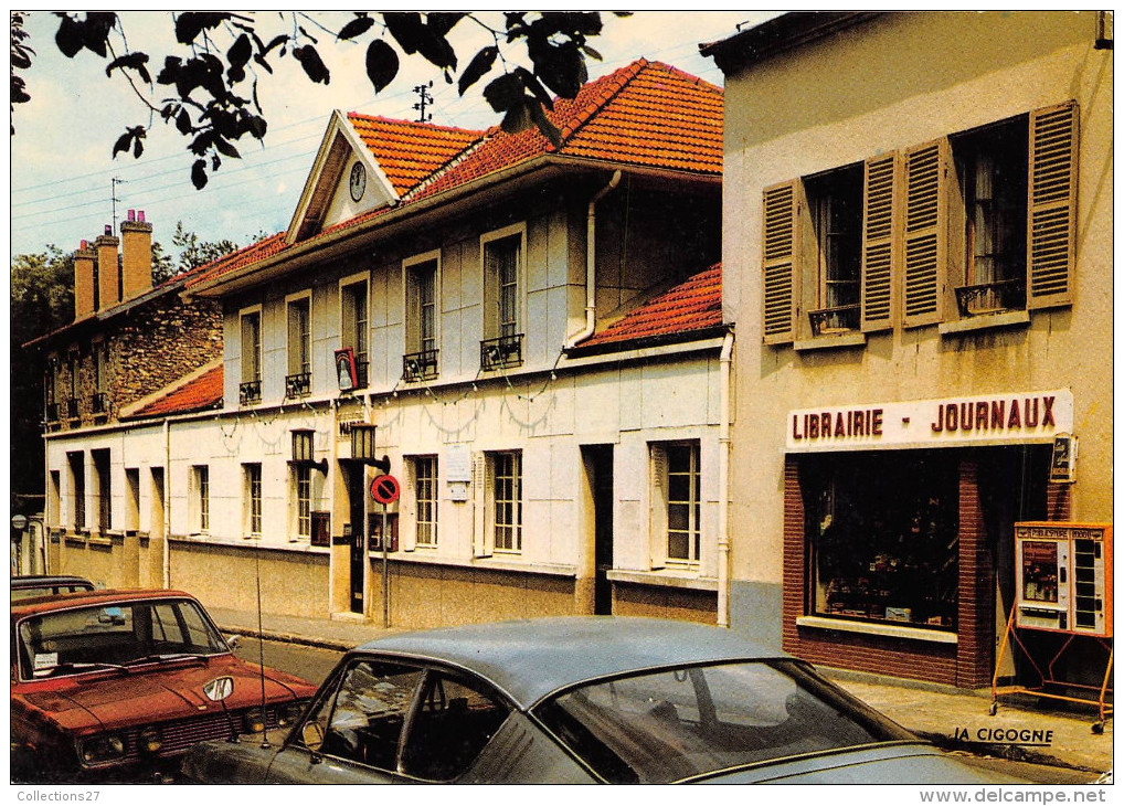 94-RUNGIS- LA MAIRIE ET LES ENVIRONS - Rungis