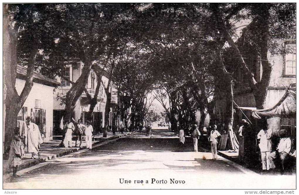 Une Rue A Porto Novo (Benin, Afrika), Strassenansicht, Nicht Gelaufen - Benin