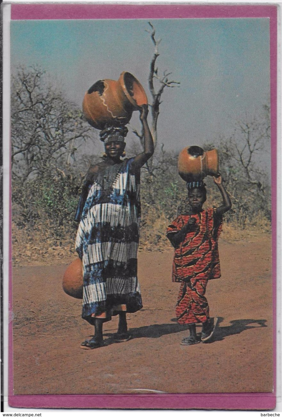 AFRIQUE EN COULEUR .- En Route Pour Le Marché - Non Classés