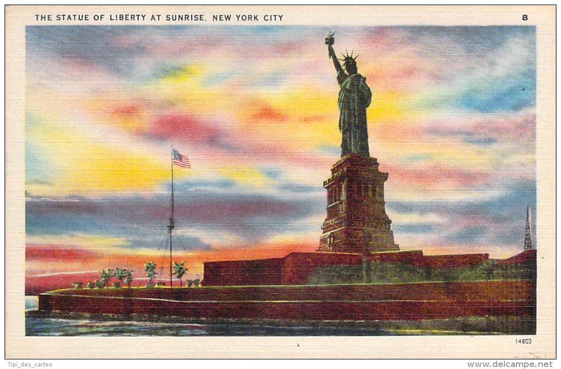 USA - New-York - The Statue Of Liberty At Sunrise - Statue De La Liberté