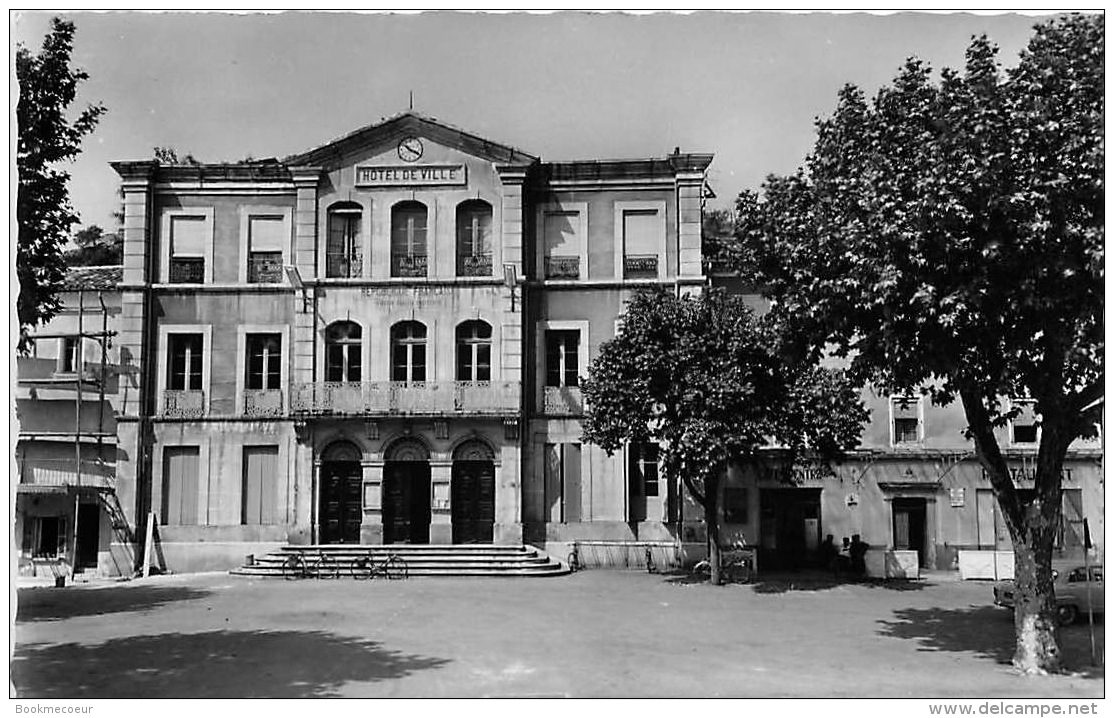 30   BESSEGES  L'HOTEL DE VILLE - Bessèges