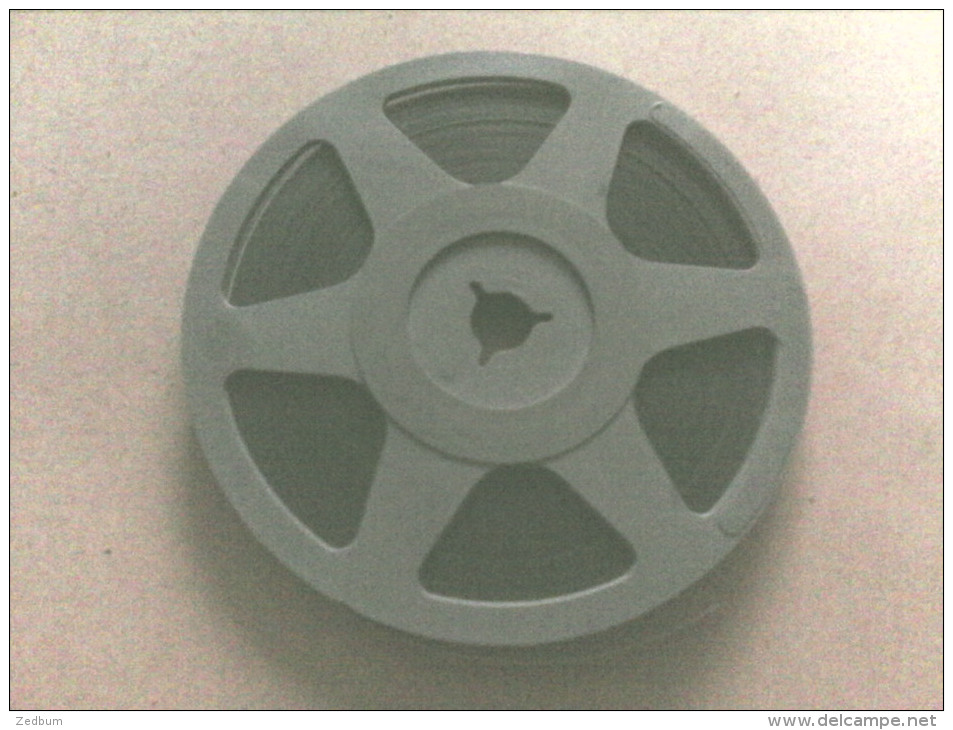 SUPER 8 - TOM & JERRY SE DECLARENT LA GUERRE - FILM OFFICE - 35mm -16mm - 9,5+8+S8mm Film Rolls