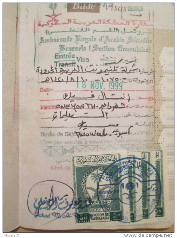 Yugoslavian Passport , United Kingdom And Saudi Arabia Visas - Historische Dokumente