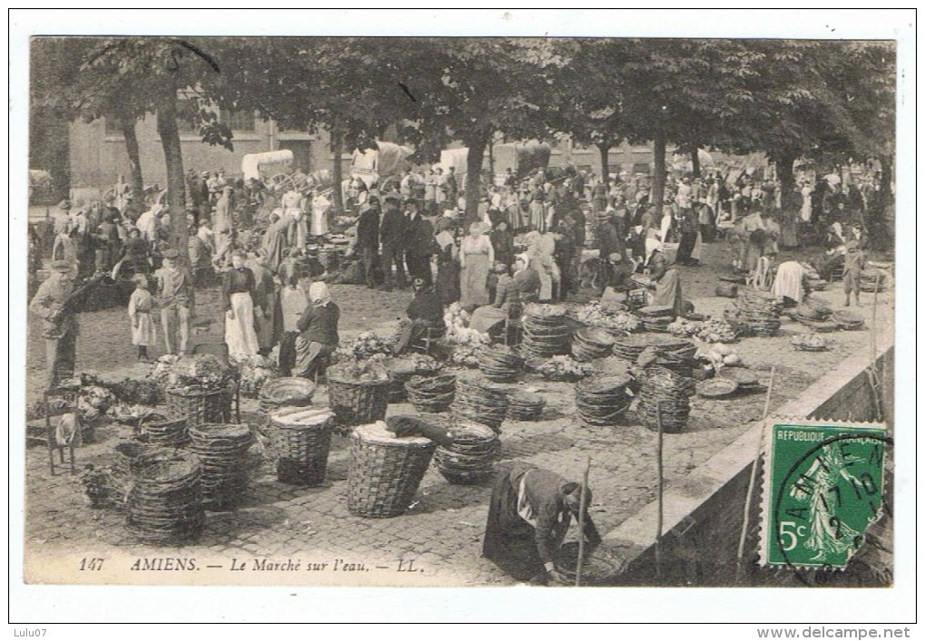 Amiens Sommes     Le Marché Sur L'eau   1907 - Vendedores Ambulantes