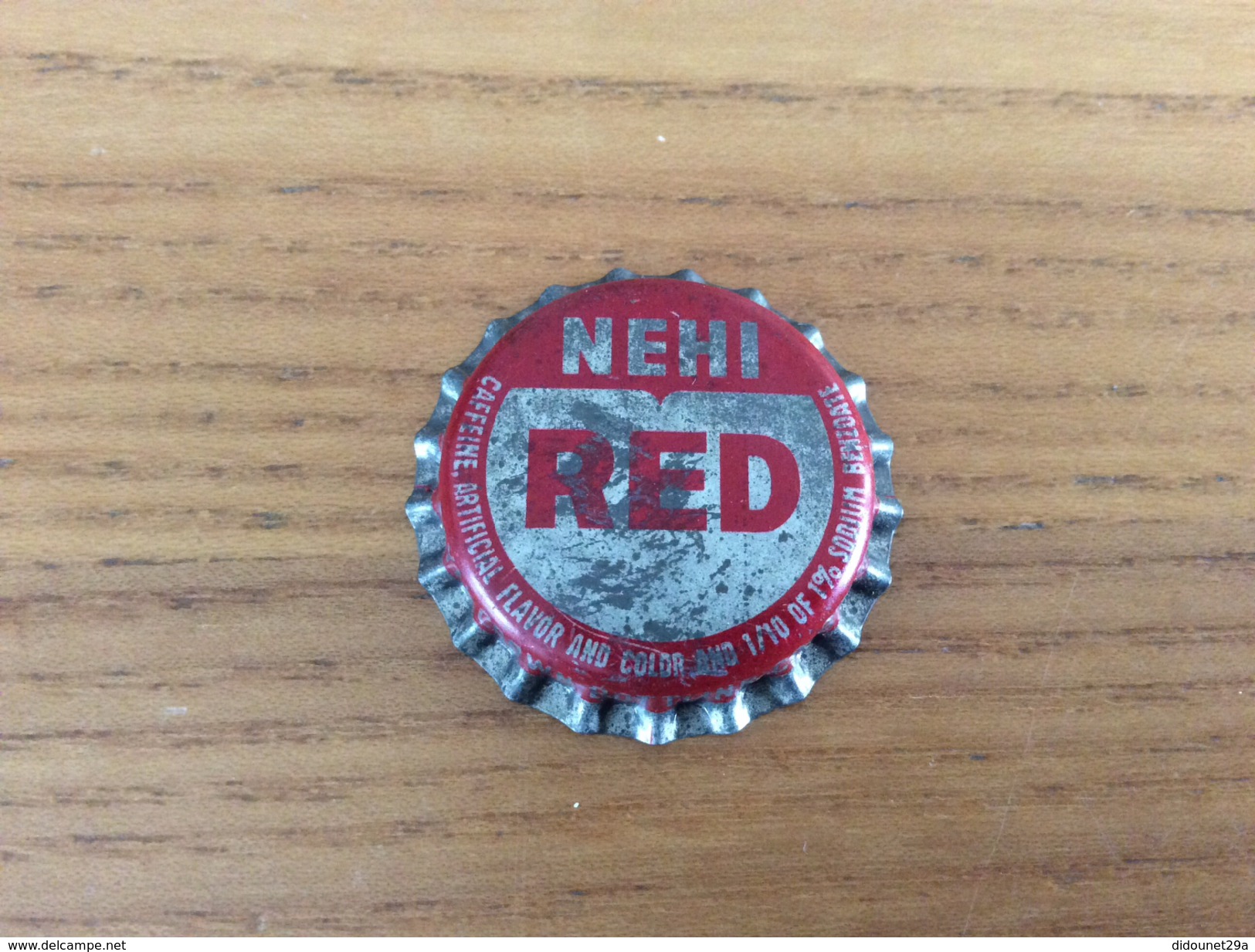 Ancienne Capsule De Soda "NEHI RED, STAMPS" WHS Etats-Unis (USA) (intérieur Liège) - Soda