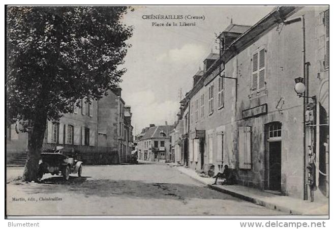 CPA Creuse Circulé CHENERAILLES Village Commerces - Chenerailles