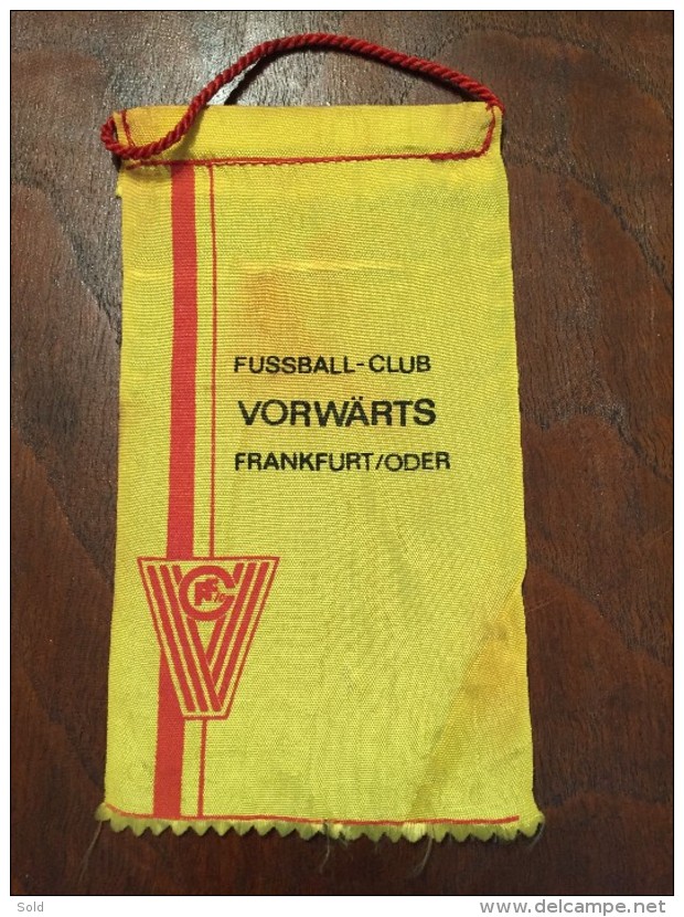 Pennant - Fanion GERMANY FUSSBALL-CLUB VORWARTS FRANKFURT / ODER - Apparel, Souvenirs & Other