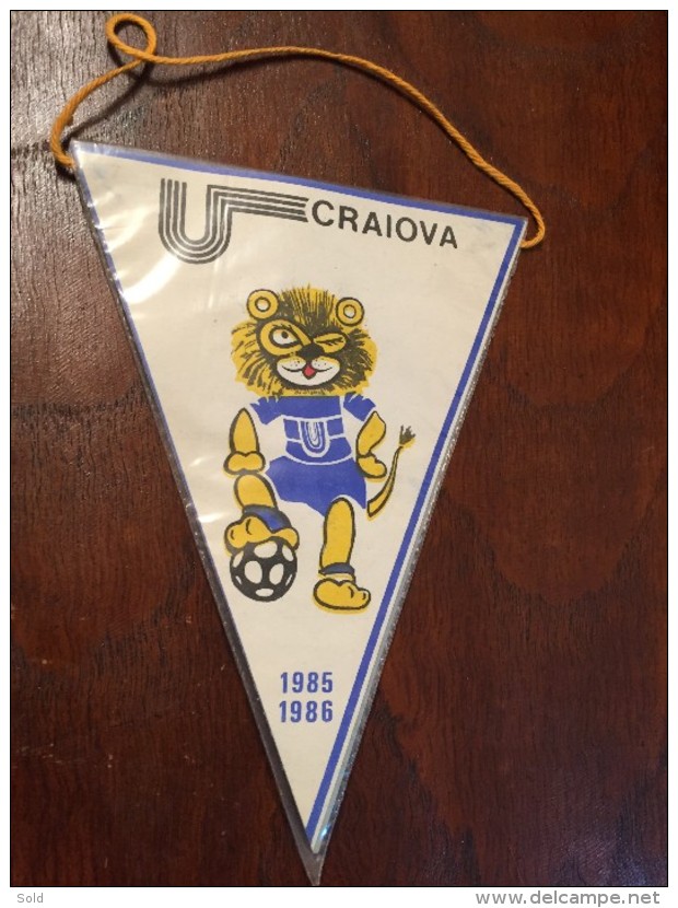 Pennant Romania - Universitatea Craiova 1985-86 - Apparel, Souvenirs & Other