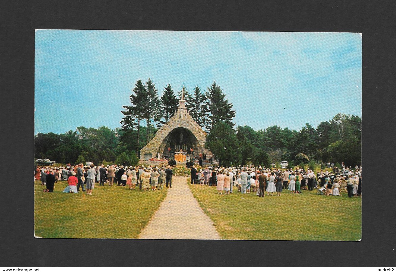 KENNEBUNKPORT - MAINE - SHRINE OF OUR LADY OF LOURDES AT ST. ANTHONY FRANCISCAN MONASTERY - Kennebunkport