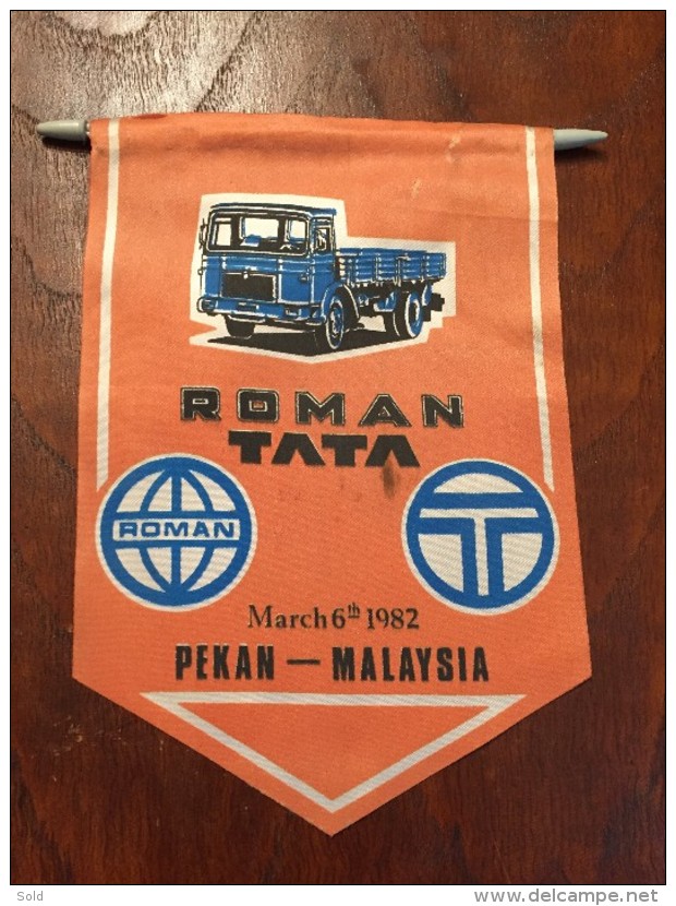 ROMANIA PENNANT ROMAN & TATA 1982 PEKAN - MALAYSIA - Camions