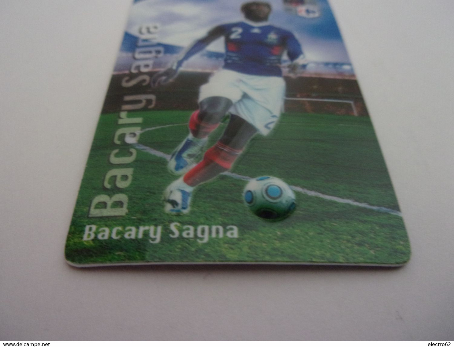 Magnet En Relief Equipe De France De Football 2010  Carrefour Bacary Sagna - Sports