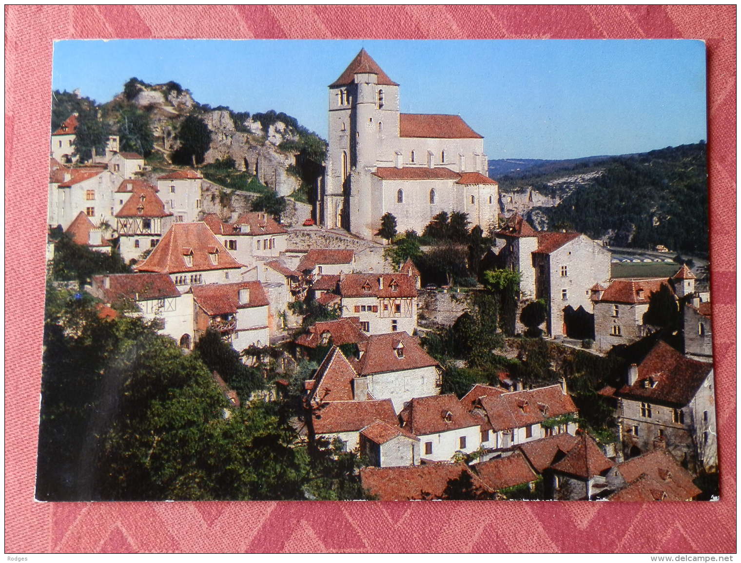 Dep 46 , Cpm Saint CIRQ LAPOPIE , L'église Du VV° Siècle (109) - Saint-Cirq-Lapopie