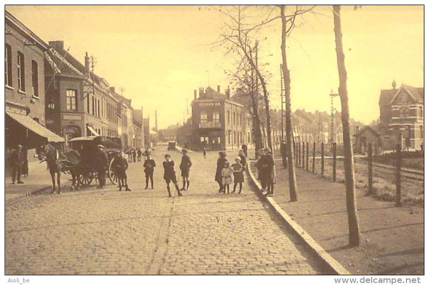 Willebroek  Station En Kerkstraat.  - Reeks Perrette - Novesia -De Beukelaer. - Willebroek