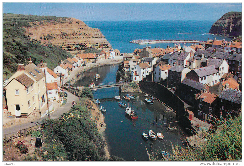 Staithes, Yorkshire, England Postcard Posted 2007 Stamp - Other & Unclassified