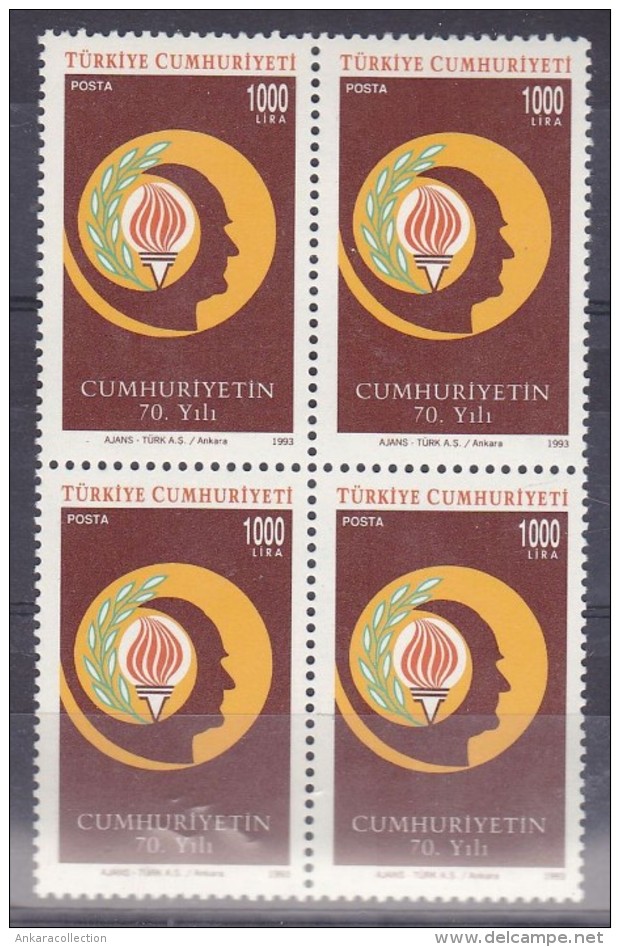 AC - TURKEY STAMP  - 70th ANNIVERSARY OF THE REPUBLIC MNH BLOCK OF FOUR 29  OCTOBER 1993 - Ungebraucht