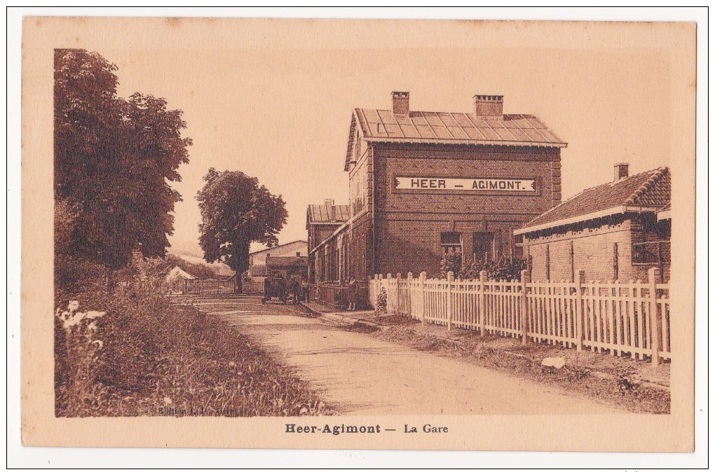 Heer-Agimont. La Gare. - Hastière