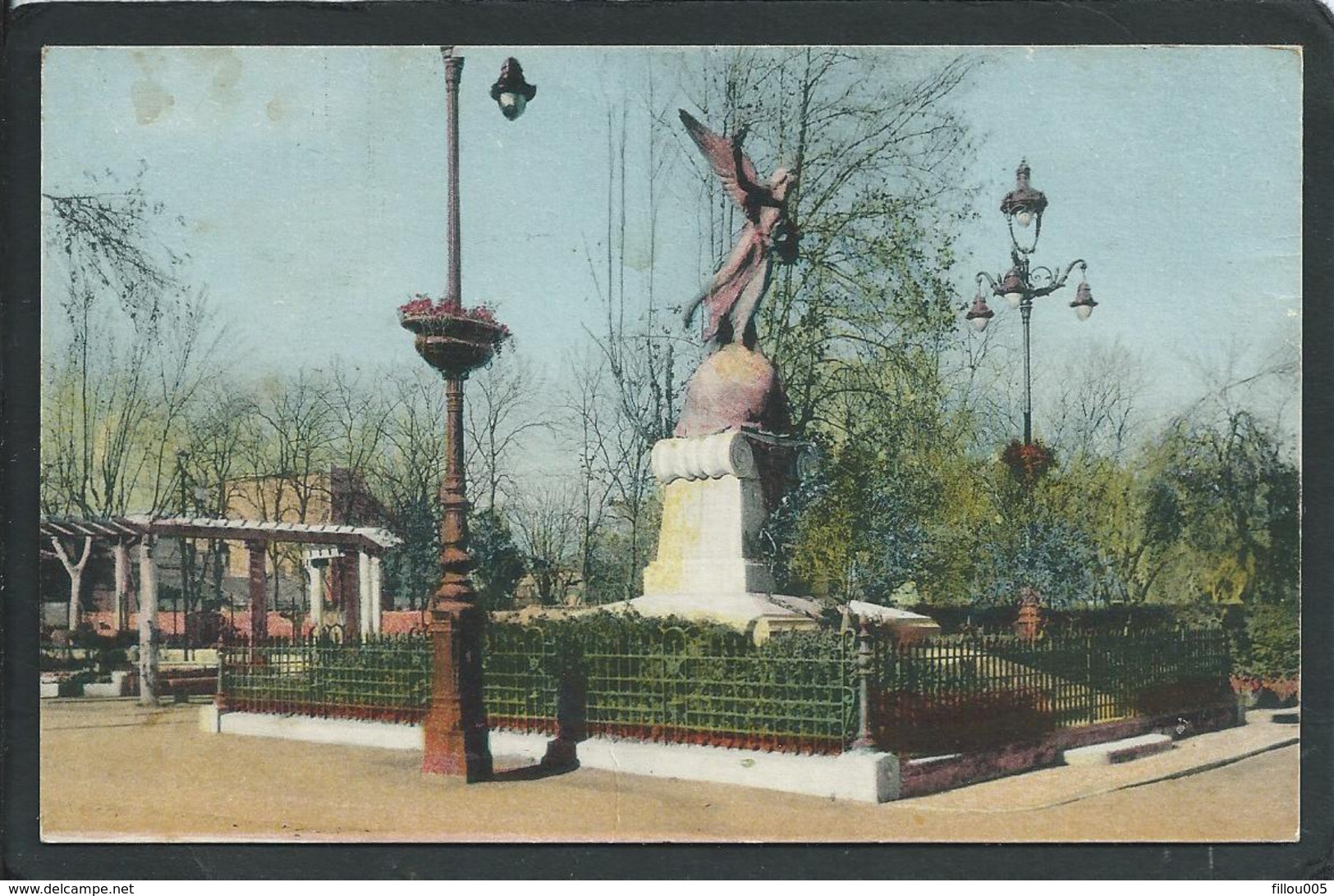 JOLI LOT DE 40 CARTES POSTALES ANCIENNES.....LOT 002