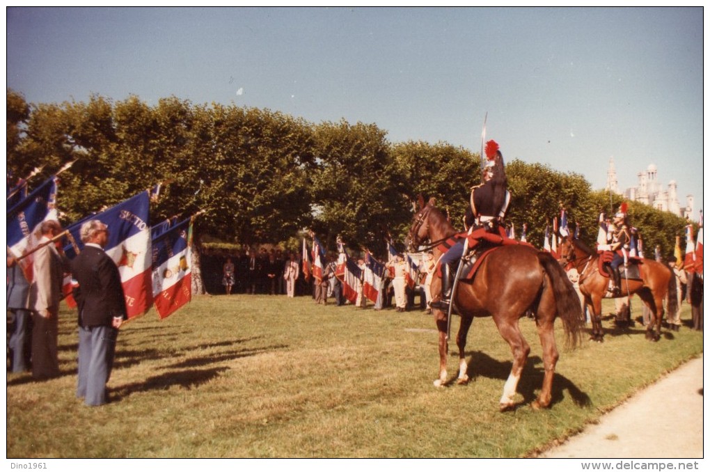 PHOTO 360 - MILITARIA - Photo Originale 13,5 X 9 - Cérémonie Militaire Au Chateau De CHAMBORD - Gardes Forestiers BLOIS - Guerra, Militari