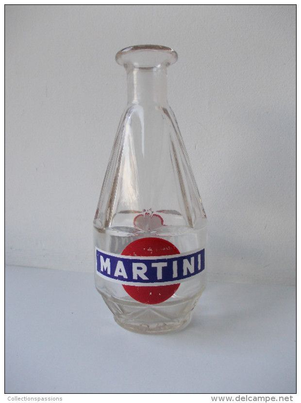 - Ancienne Carafe En Verre. MARTINI - - Karaffen