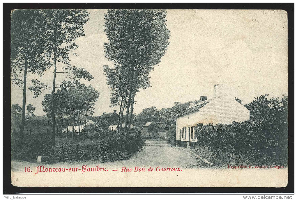 +++ CPA - MONCEAU SUR SAMBRE - Rue Bois De Goutroux    // - Charleroi