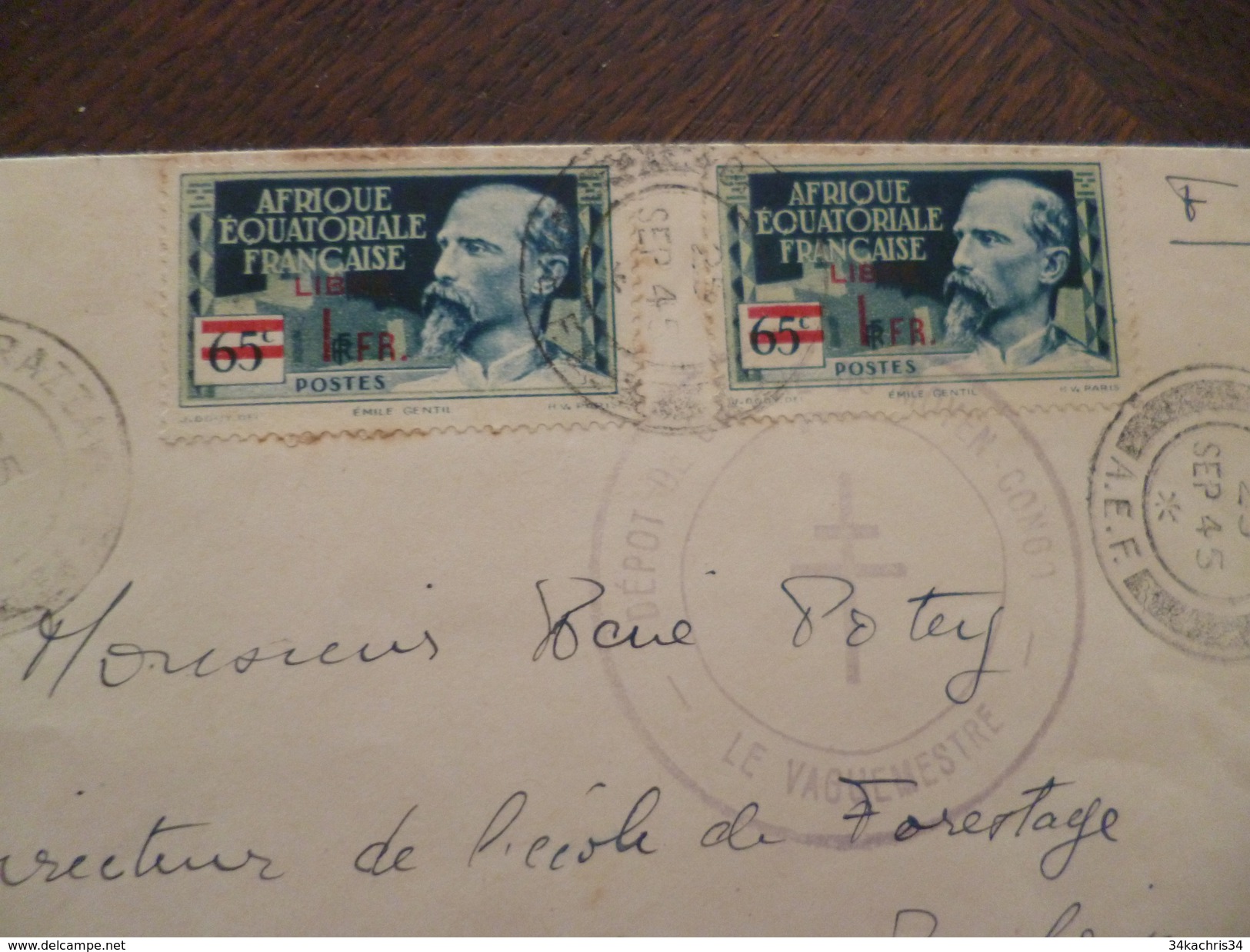 Lettre Colonies Françaises AEF Avec 3 TP Dont 2 France Libre Cachet Militaire  25/09/1945 - Covers & Documents