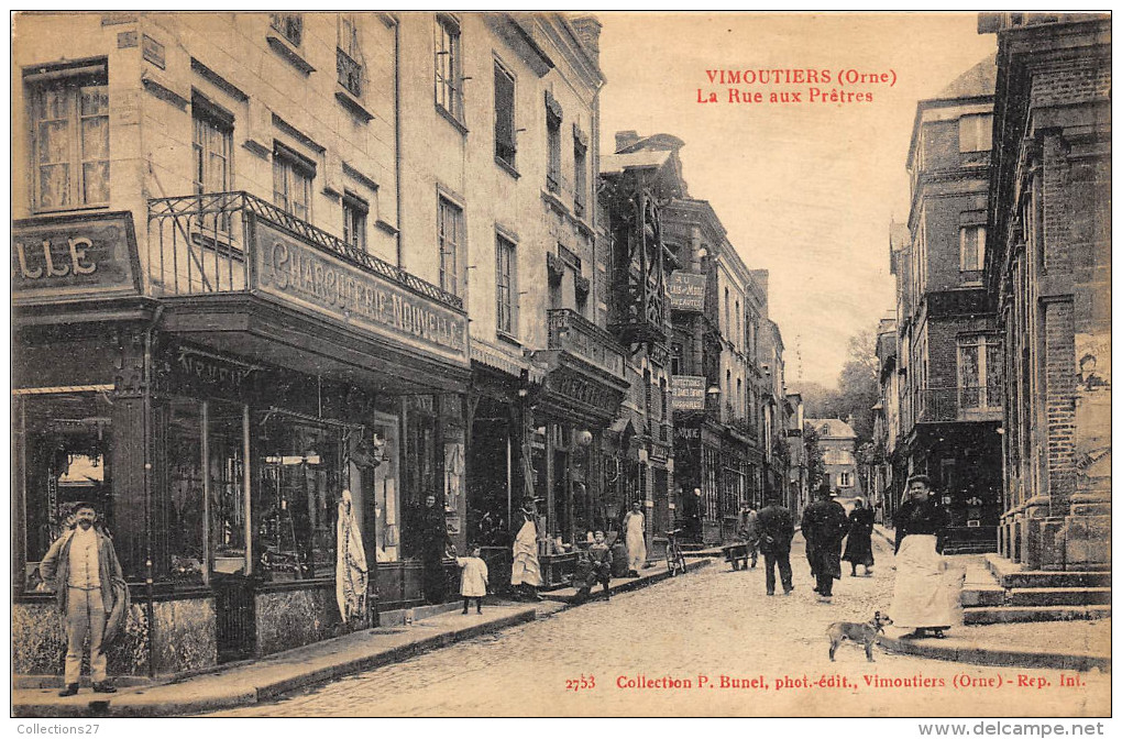 61-VIMOUTIER- LA RUE AUX PRÊTRES - Vimoutiers