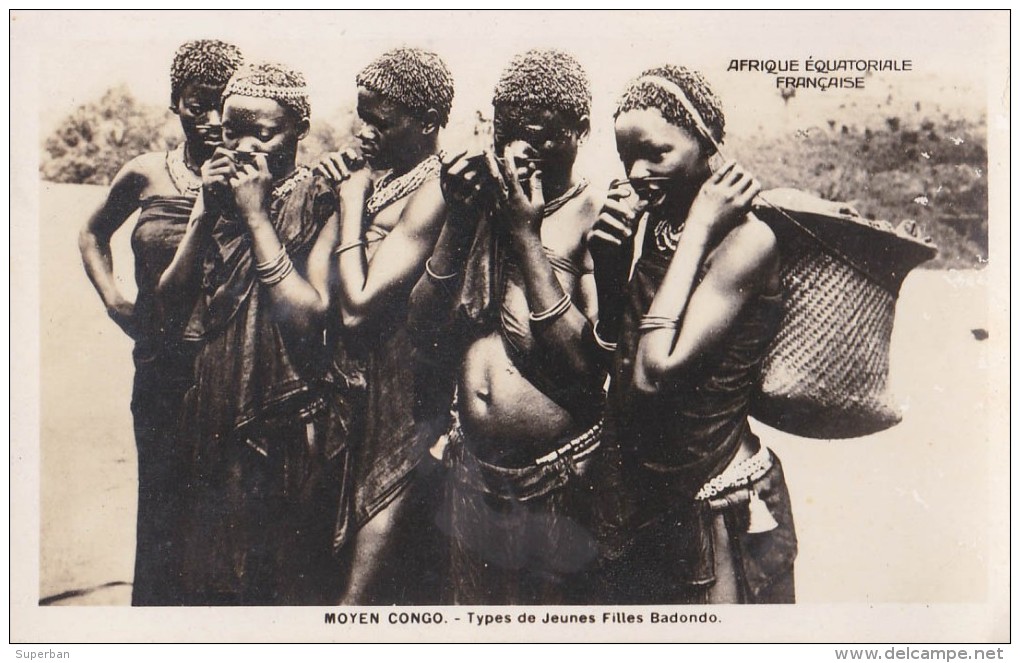 AFRIQUE ÉQUATORIALE FRANÇAISE - MOYEN CONGO : TYPES De JEUNES FILLES BADONDO - VRAIE PHOTO / REAL PHOTO ~ 1930 (v-032) - Pointe-Noire