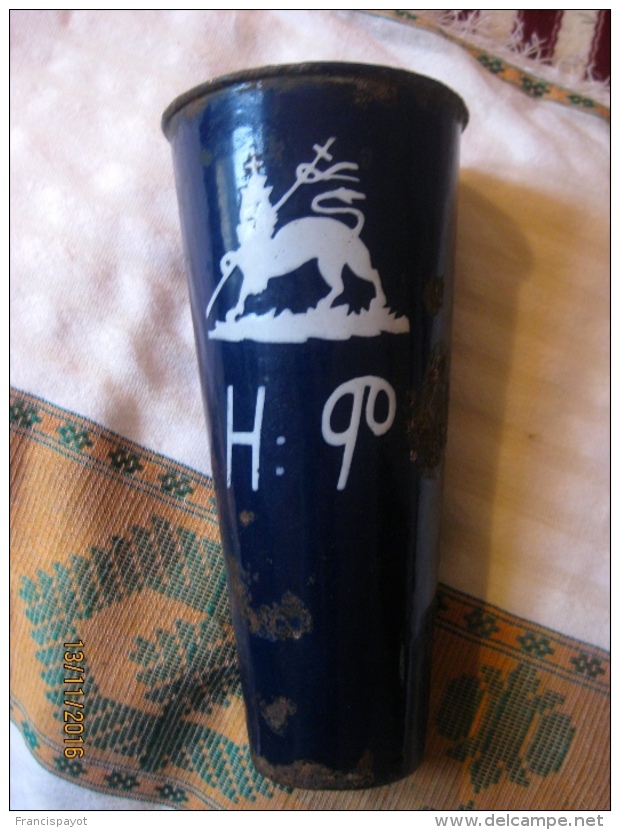 Ethiopia: Gobelet à Bière émaillé Bleu (beer Tumbler) Monogramme De L'impératrice Zewditu - Cannettes