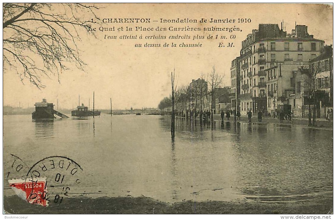 94     CHARENTON  INONDATION DE JANVIER 1910 LE QUAI ET LA PLACE DES CARRIERES SUBMERGES - Charenton Le Pont