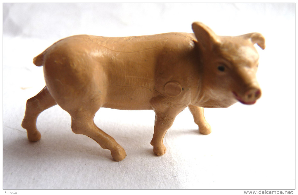 FIGURINE Marque Inconnue  - ANIMAUX ANIMAL DE LA FERME - COCHON DEBOUT (2) Pas Clairet Starlux Queue Manquante - Pigs