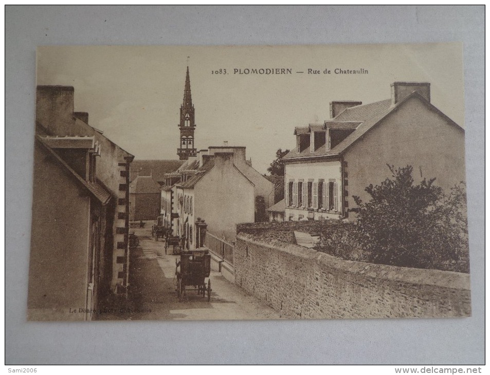 CPA 29 PLOMODIERN RUE DE CHATEAULIN - Plomodiern